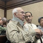 Potret Kebersamaan Keluarga Nadiem Jalani Sidang Di Bulan Suci