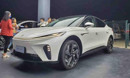 Kolaborasi SAIC Dan Huawei Lahirkan Z7T Berteknologi Tinggi