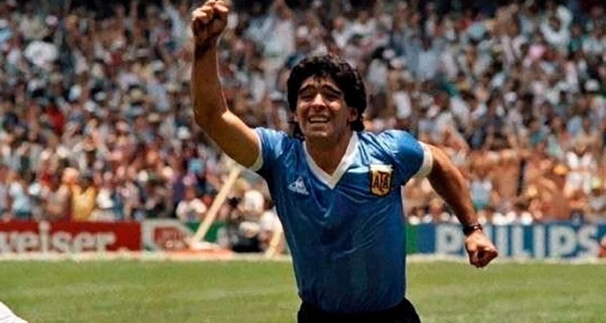 Momen Unik: Gol Legendaris Dan Kontroversial Diego Maradona