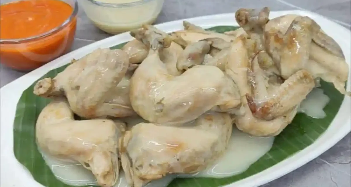 Kelezatan Ayam Pop, Kuliner Khas Minang Menggugah Selera