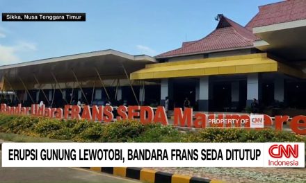 Erupsi Lewotobi Sebar Abu Vulkanik, Bandara Tutup Sementara